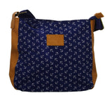 Lade das Bild in den Galerie-Viewer, Jewels of Style Reißverschlusstasche