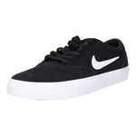 Lade das Bild in den Galerie-Viewer, Nike Sportschuh Training CHARGE