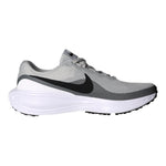 Lade das Bild in den Galerie-Viewer, Nike Sportschuh Running Revolution 8