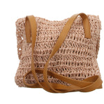 Lade das Bild in den Galerie-Viewer, Highlight Company Abendtasche
