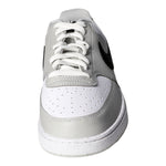 Lade das Bild in den Galerie-Viewer, Nike Sportschuh Training Court Vision LO
