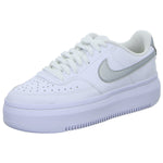 Lade das Bild in den Galerie-Viewer, Nike Sportschuh Training Nike Court Vision Alta LTR
