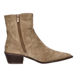 Lade das Bild in den Galerie-Viewer, living UPDATED Western Stiefelette Kaltfutter
