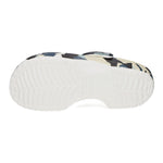 Lade das Bild in den Galerie-Viewer, Crocs Clog GEO CAMO CLOG
