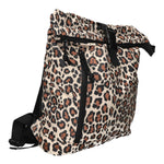 Lade das Bild in den Galerie-Viewer, black hawk Rucksack klein
