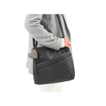 Lade das Bild in den Galerie-Viewer, Rieker Reißverschlusstasche
