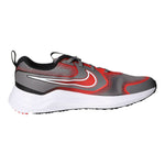 Lade das Bild in den Galerie-Viewer, Nike Schnürhalbschuh (casual) Cosmic Runner
